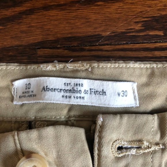 Khaki Abercrombie & Fitch Shorts - Picture 5 of 7